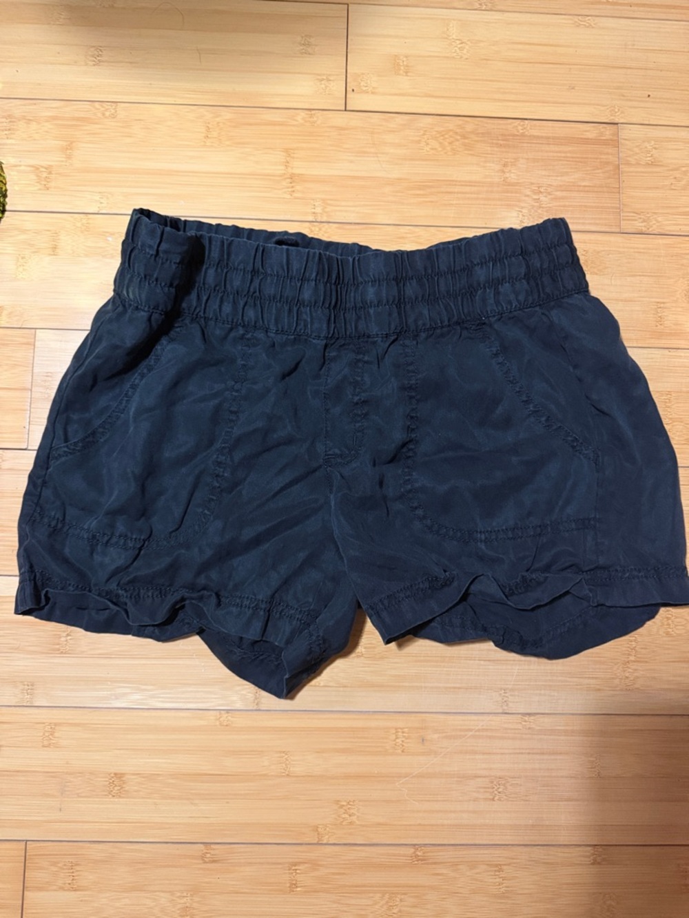 Athleta Women's Black Elastic-Waist Casual Shorts